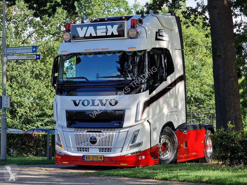 جرار Volvo Aero Globetrotter XL 4x2 - New -...