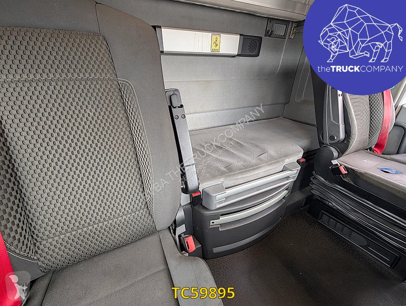 جرار Renault T 480