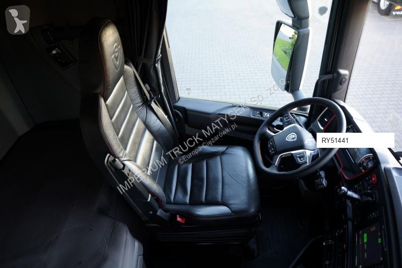 جرار Scania S 580