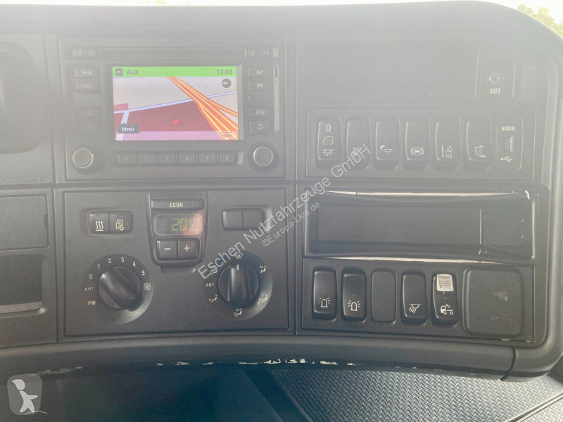 جرار Scania LA 6x2/4 MLB...