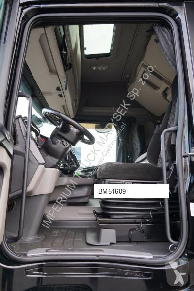 جرار MAN R 450