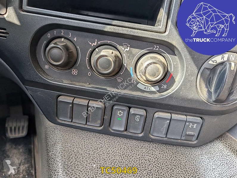 جرار DAF 440