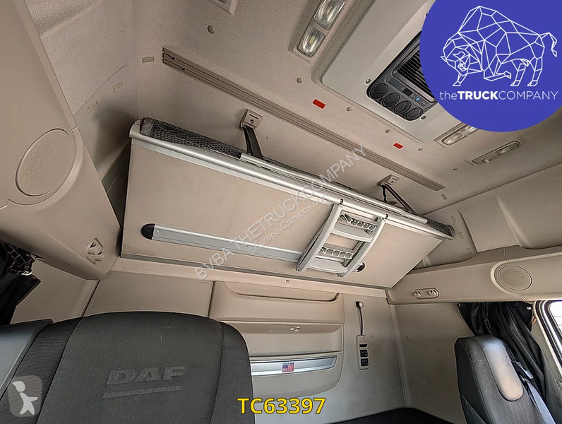جرار DAF 530