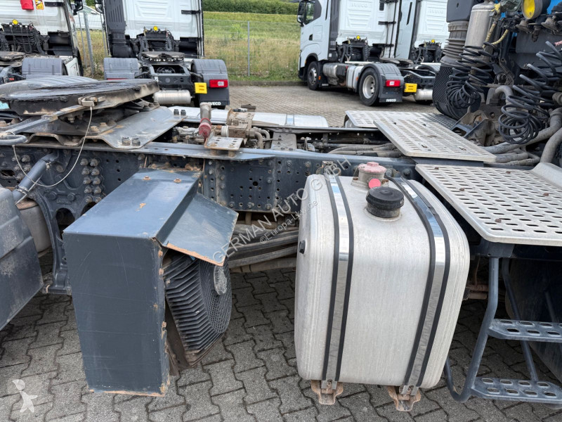 جرار Iveco X-WAY HI-TRACTION 4x4 AS440X51T/P...