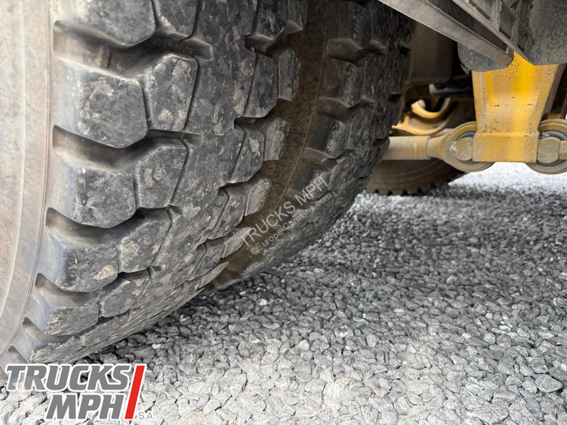 جرار MAN 26.640 BLS *D38*640 cv* 6X4*Etat...