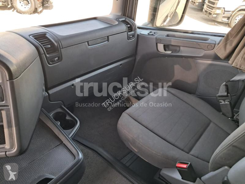 جرار Scania