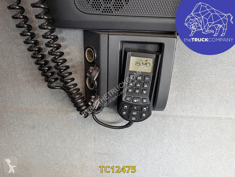 جرار Renault T 520