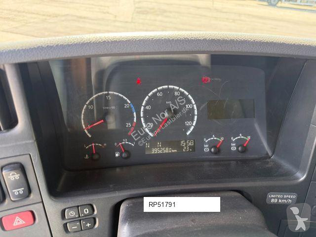 Влекач Scania 1355