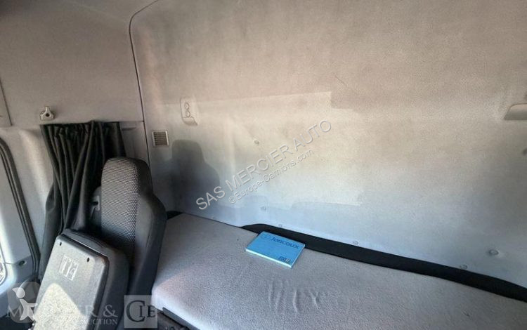 جرار Mercedes