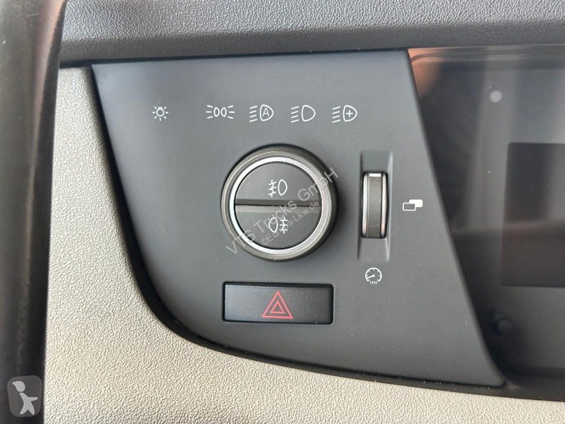 جرار Volvo 500 4x2 LL Hubsattel