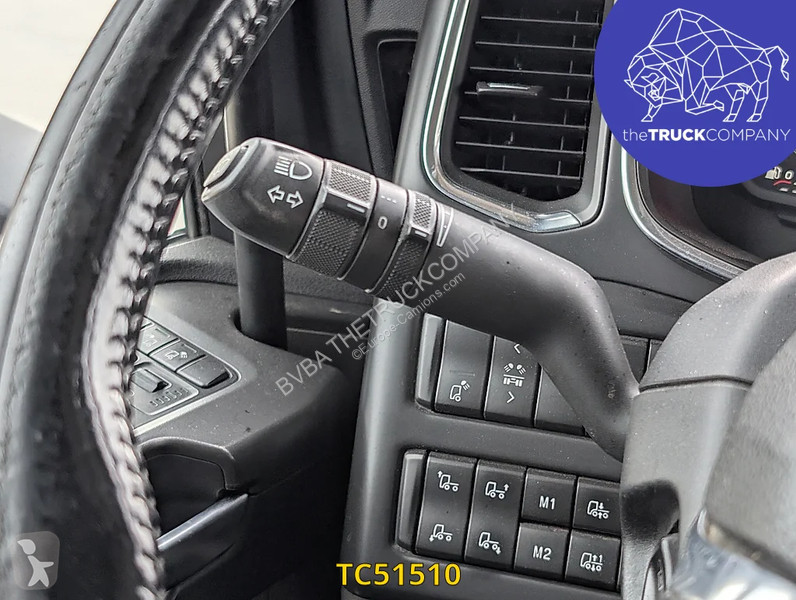 جرار Scania 450