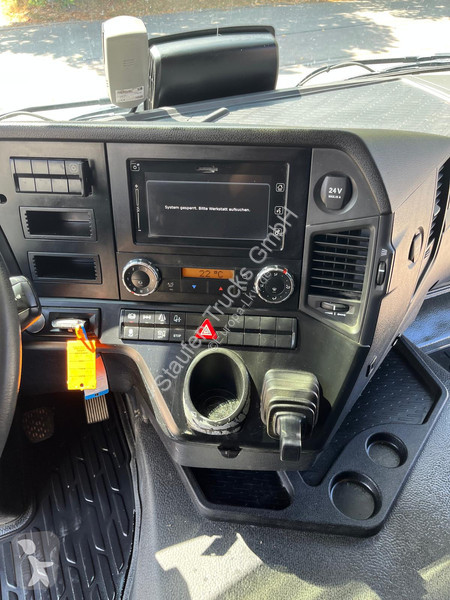 جرار Mercedes 1851 1851...