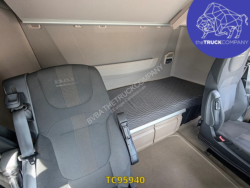 جرار DAF XG
