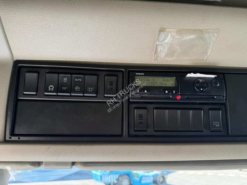 Trattore Stradale Volvo 4X2 EURO 6 + HMF...