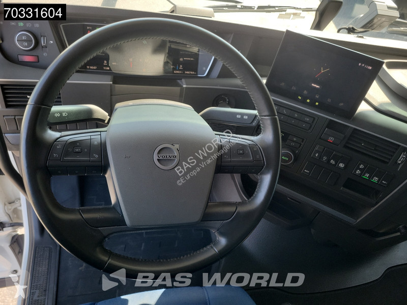 جرار Volvo 500 4X2 XL 2xTanks I-ParkCool Navi ACC