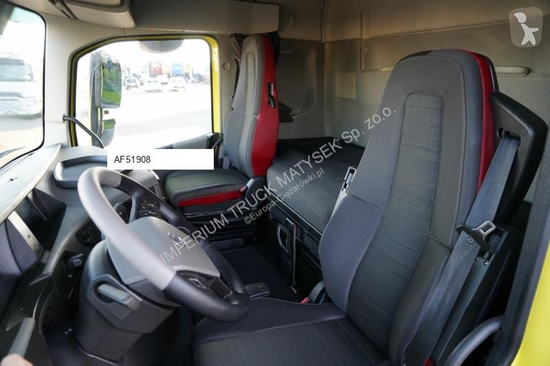 Влекач Volvo FH 500