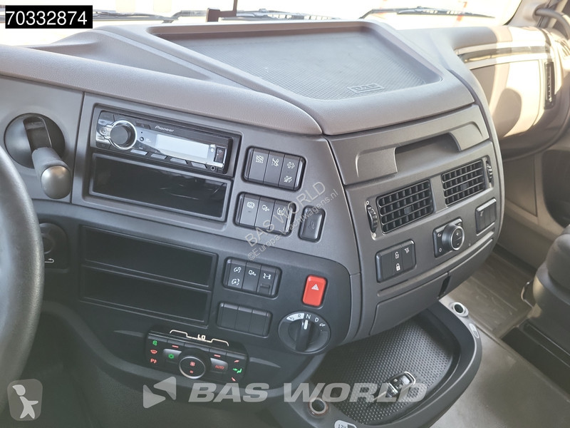 Trekker DAF XF  XF 4X2 NL APK 04-2027 SSC Mega...