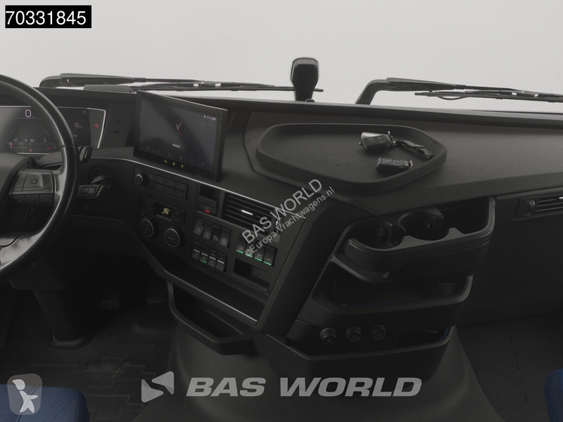 جرار Volvo 500 4X2 XL 2x Tanks Standklima ACC APK