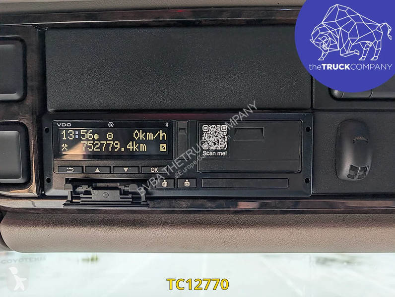 Tracteur DAF 530
