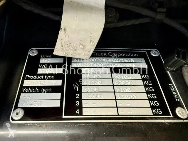 Trekker Volvo 500 Globetrotter / 2 x Tank / Euro6