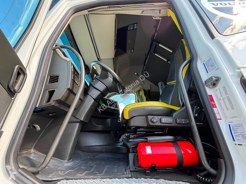 Cabeza tractora Volvo 750 6x2 LOW MILEAGE ! /...