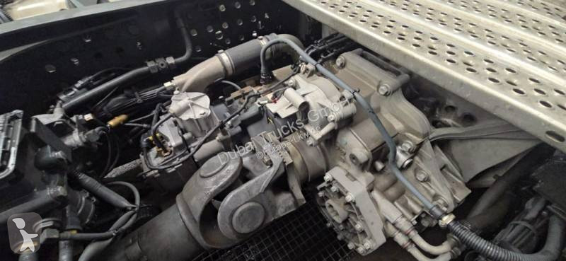 Cabeza tractora Mercedes 1851 LS