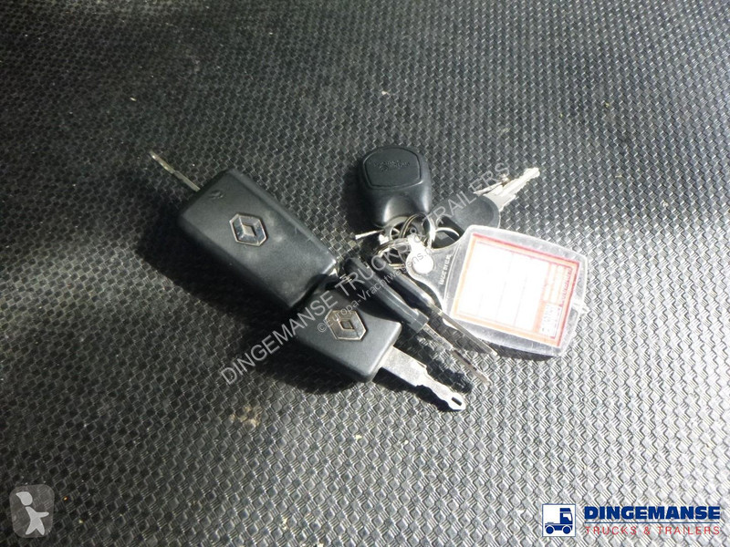 Cabeza tractora Renault T 460 6X2 RHD Euro 6