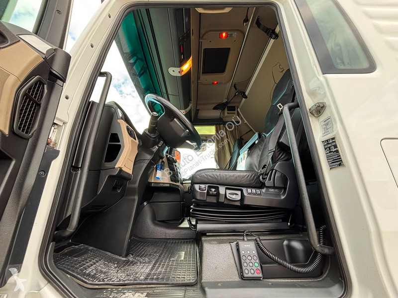 Cabeza tractora MAN 28.500 6x2 XXL CAB /...