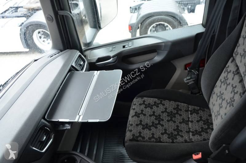 Tractor Scania 450