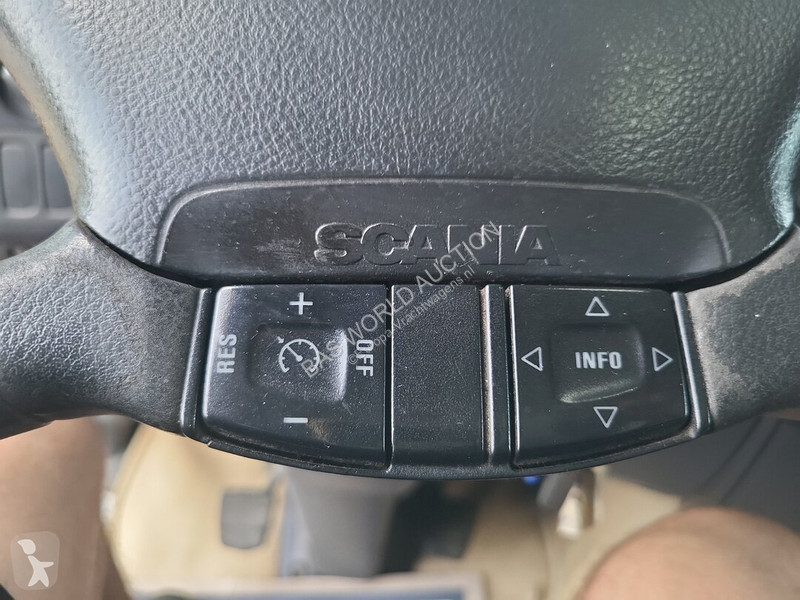 Nyergesvontató Scania 500