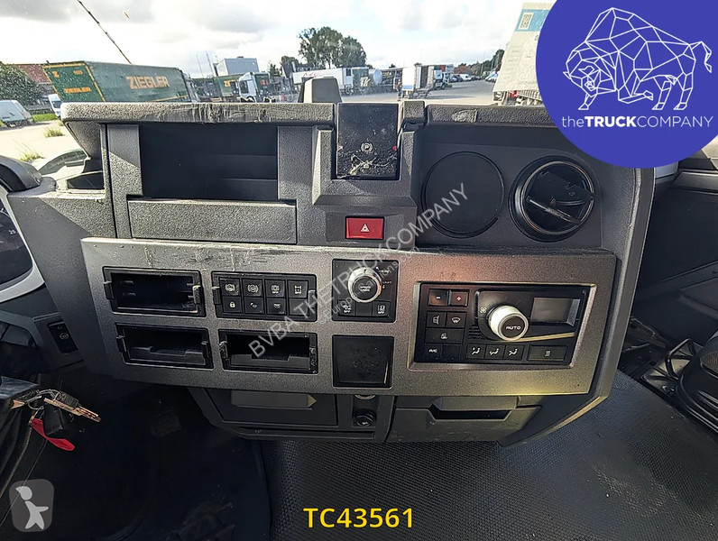 Cabeza tractora Renault T 480