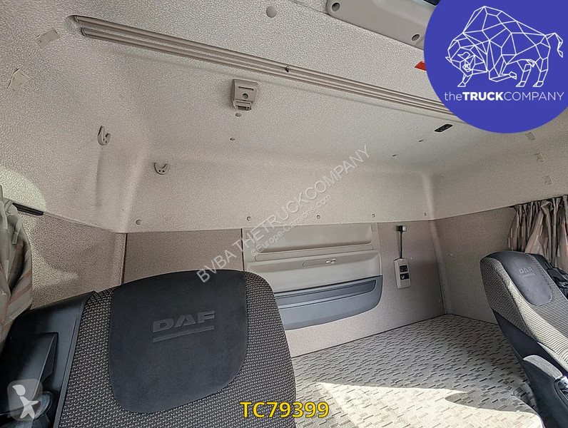 Cap tractor DAF