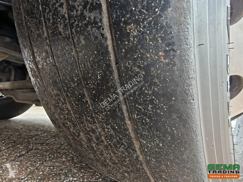 Cap tractor Volvo FH 460 4x2 GlobeTrotter XL...