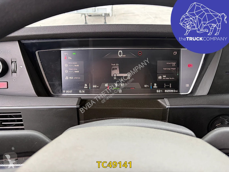 Тягач Volvo 500