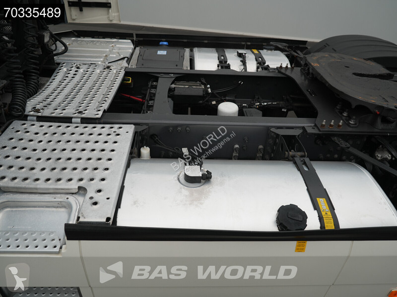 Тягач Volvo 500 4X2 XL 2x Tanks I-ParkCool ACC