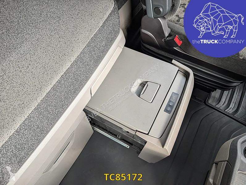 Cabeza tractora Scania 450