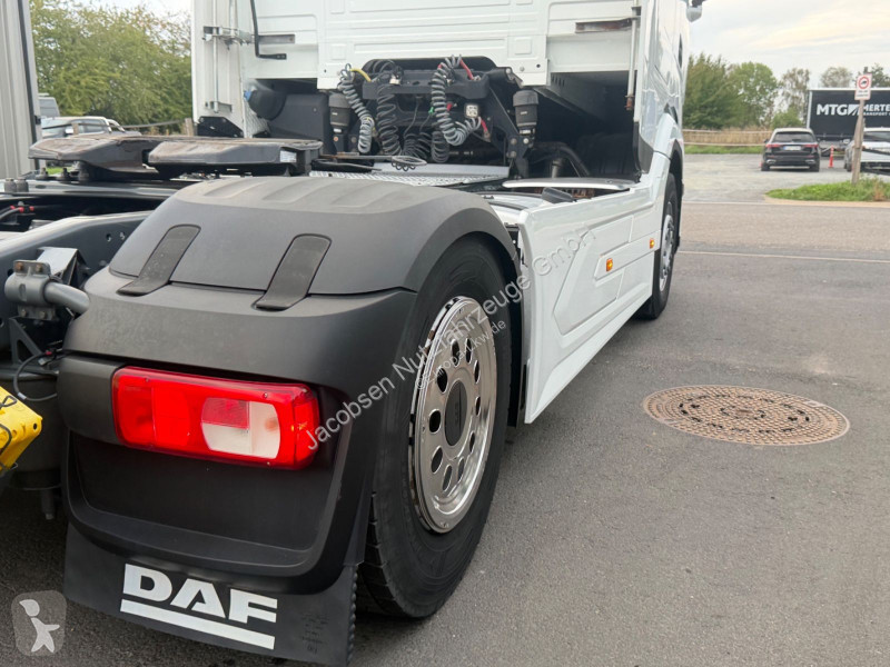 Влекач DAF 530 FT, Retarder, ACC, Standklima,...