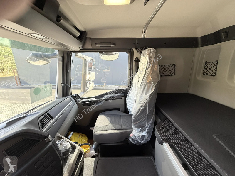 Влекач MAN 40.480 MAN  40.480 6x6 BB SA –...