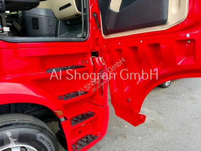 Влекач Mercedes 1845 Big Space/Standklima/Euro6