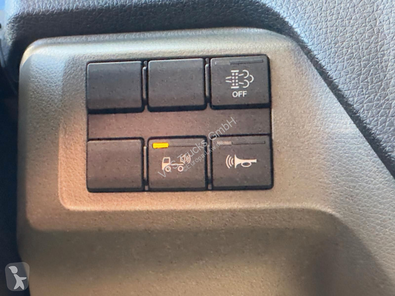 Tahač MAN 33.640 6x4BL SA...