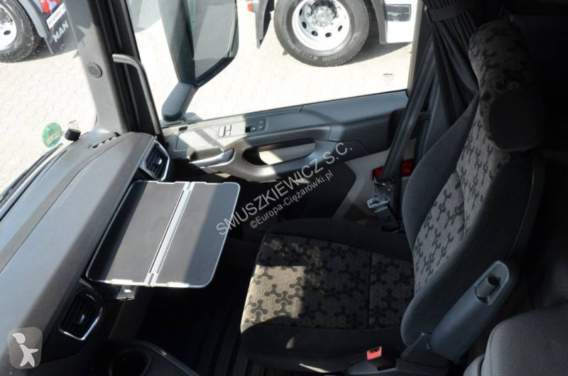 Cap tractor Scania 450