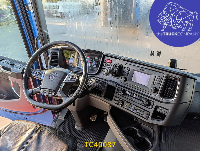 Scania 520 tractor unit