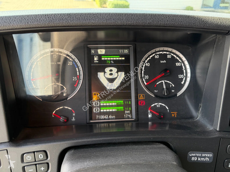 Scania 520 V8 6x2 Boogie Full Air etarder *710...