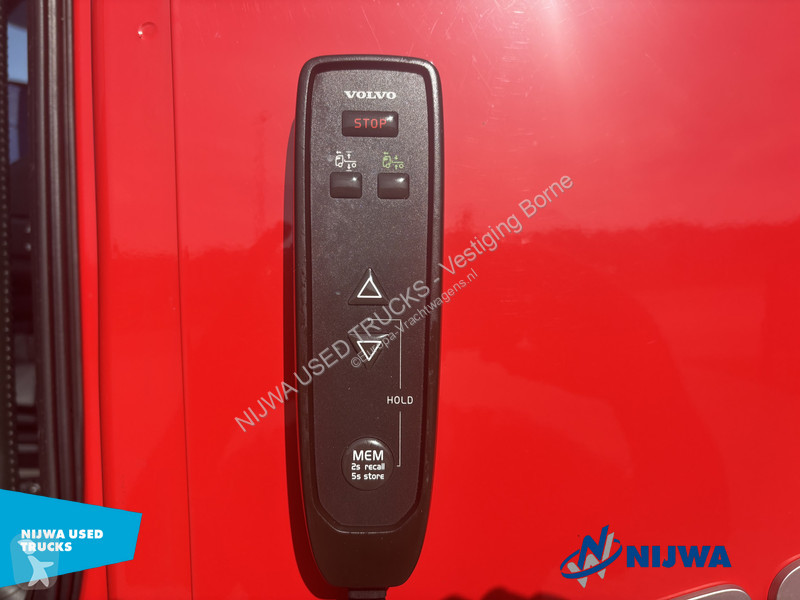 Traktor Volvo FH 460 TC 4x2 PTO + Suitable for ADR