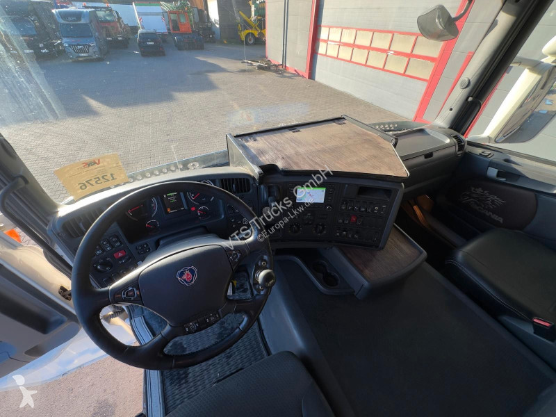 Tahač Scania G490 6x4 B...