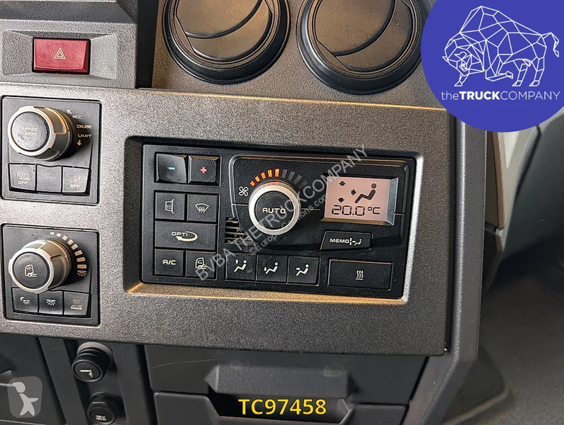 Traktor Renault T 520