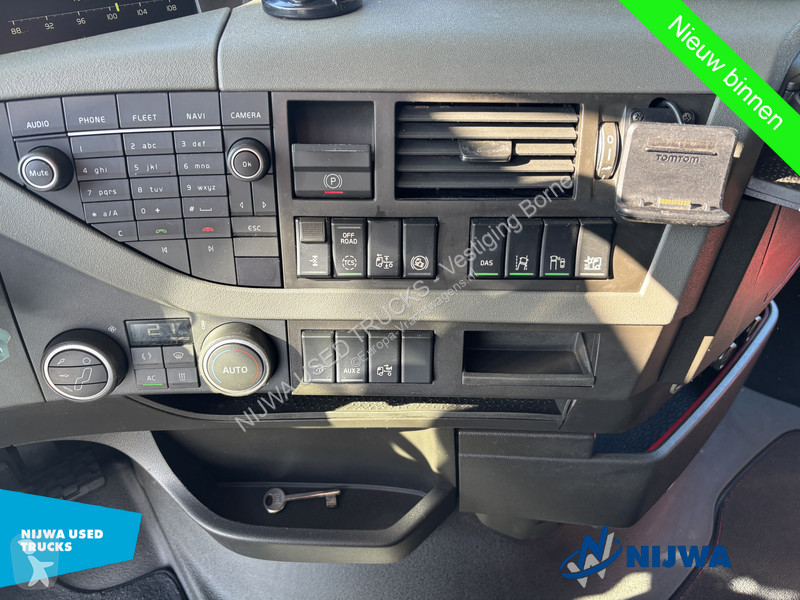 Volvo 460 4x2 Full air + Alcoa's tractor unit