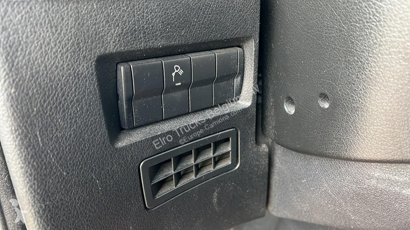 Mercedes 1942 (SPOILERS / 12809 CC / AIRCO)...