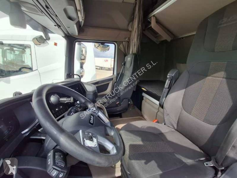 Traktor DAF 480 FT
