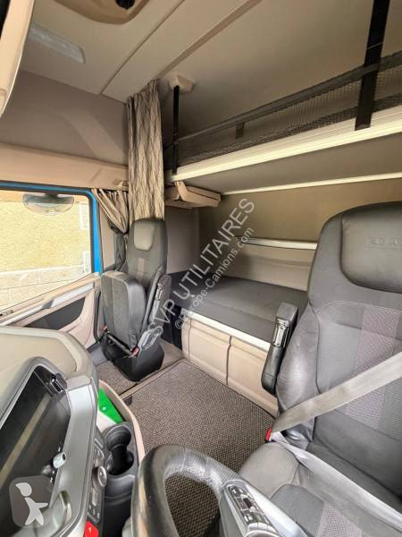 Tratores DAF 530